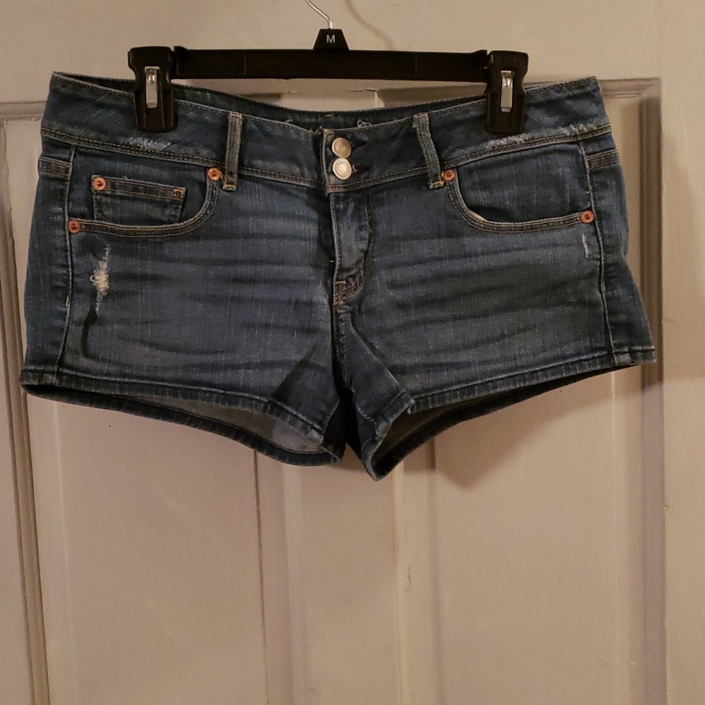 Size 10 American Eagle shorts
